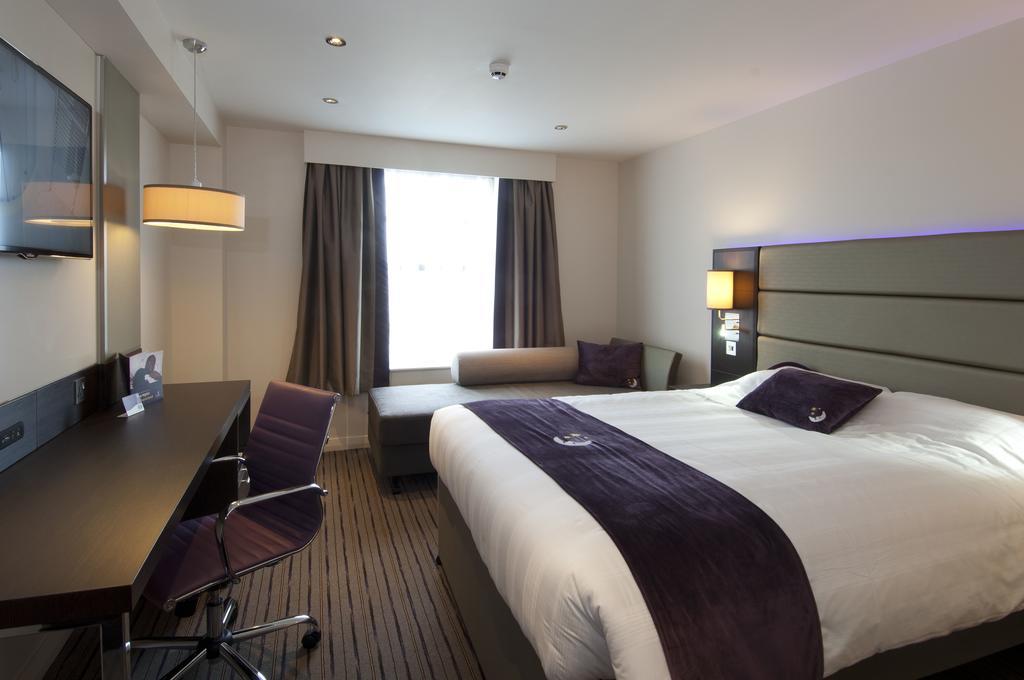 Premier Inn Inverness East Habitación foto